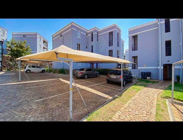 2 BEDROOM APARTMENT FOR SALE IN NORTHCLIFF
